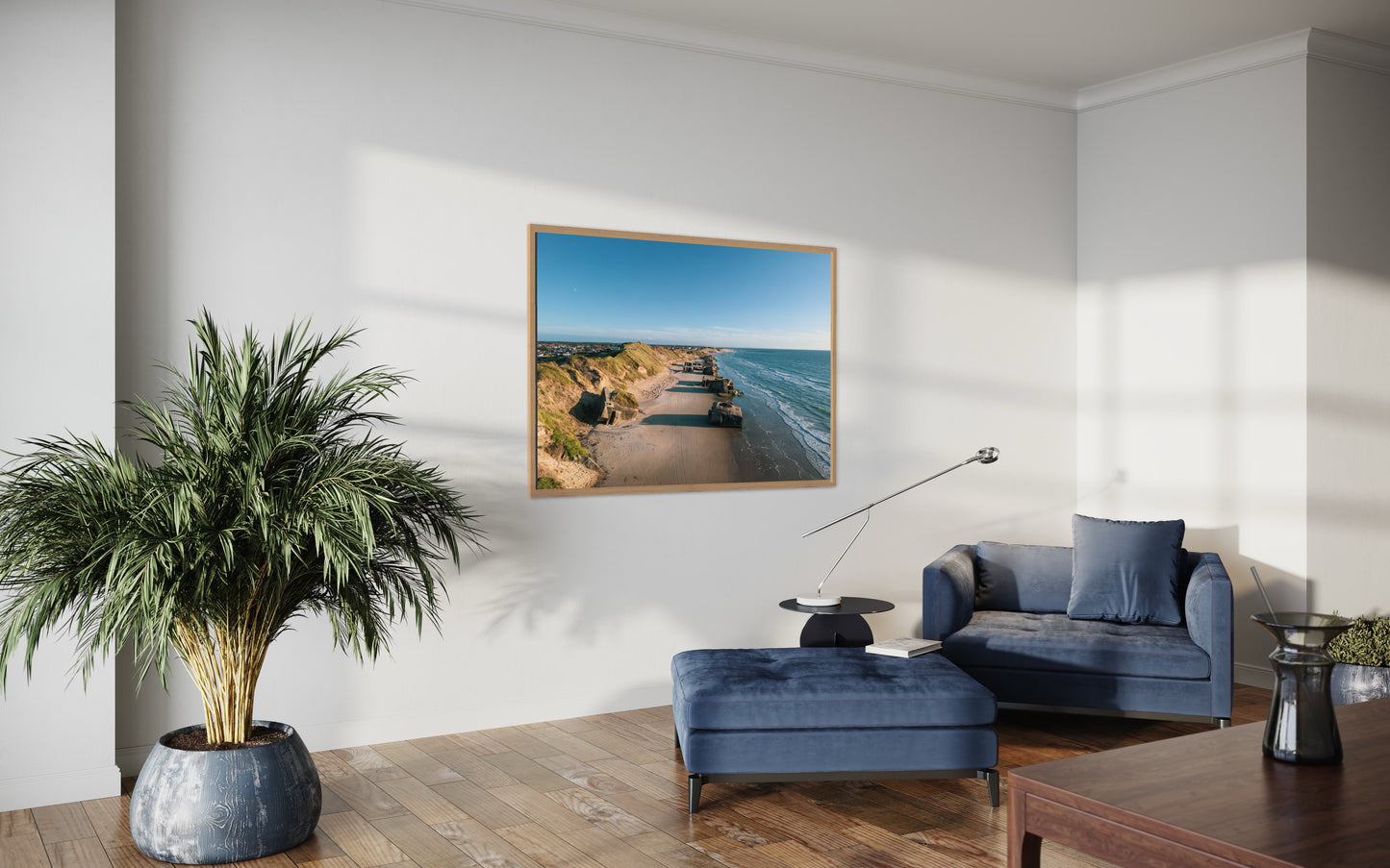 Landskabsbillede af bunkerne på stranden i Løkken i Nordjylland. Dronebillede af landskab, natur og arkitektur trykt som plakat eller på fotolærred til hjemmet