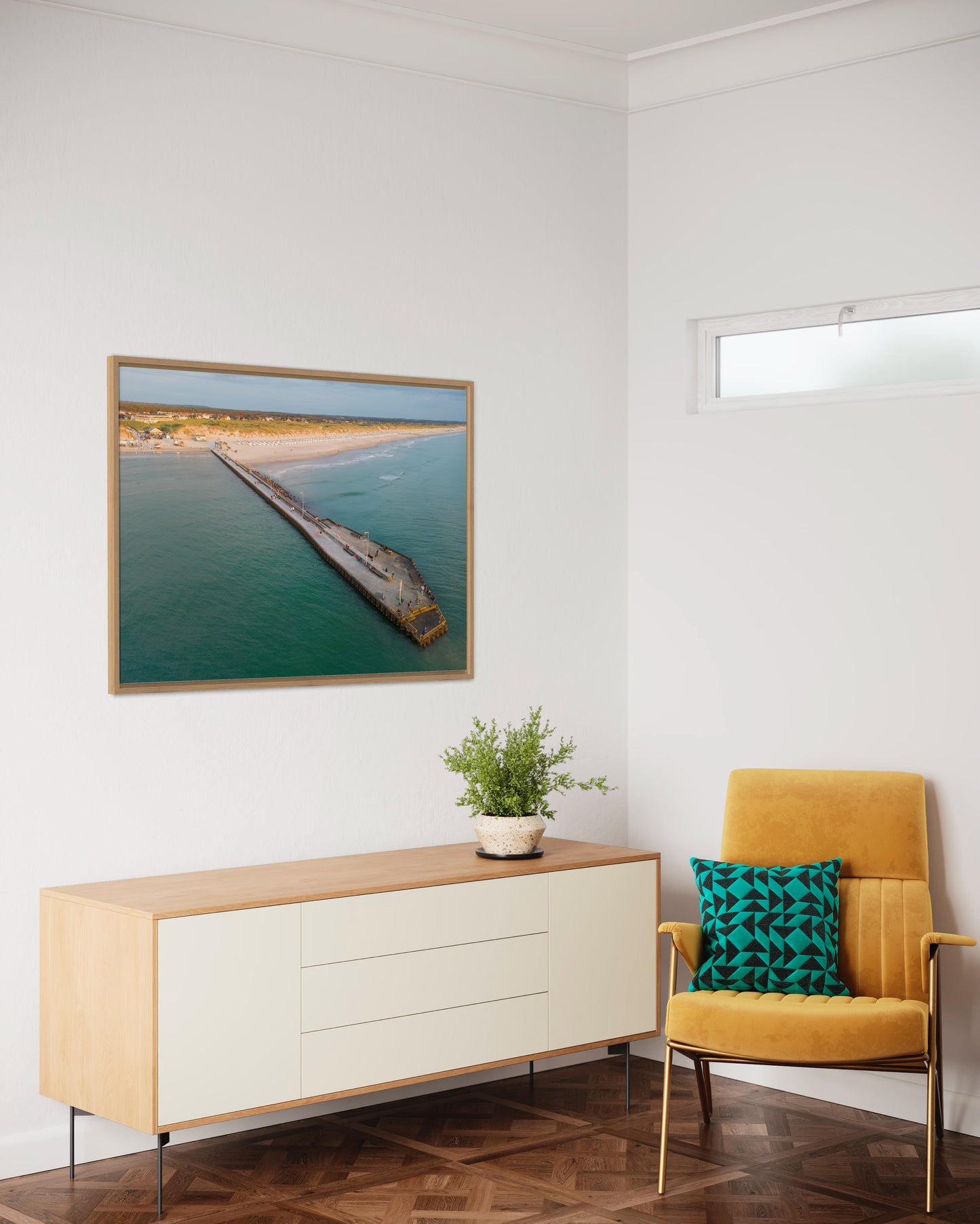 Landskabsbillede fra molen ved Løkken. Dronebillede af landskab, natur og arkitektur trykt som plakat eller på lærred til hjemmet