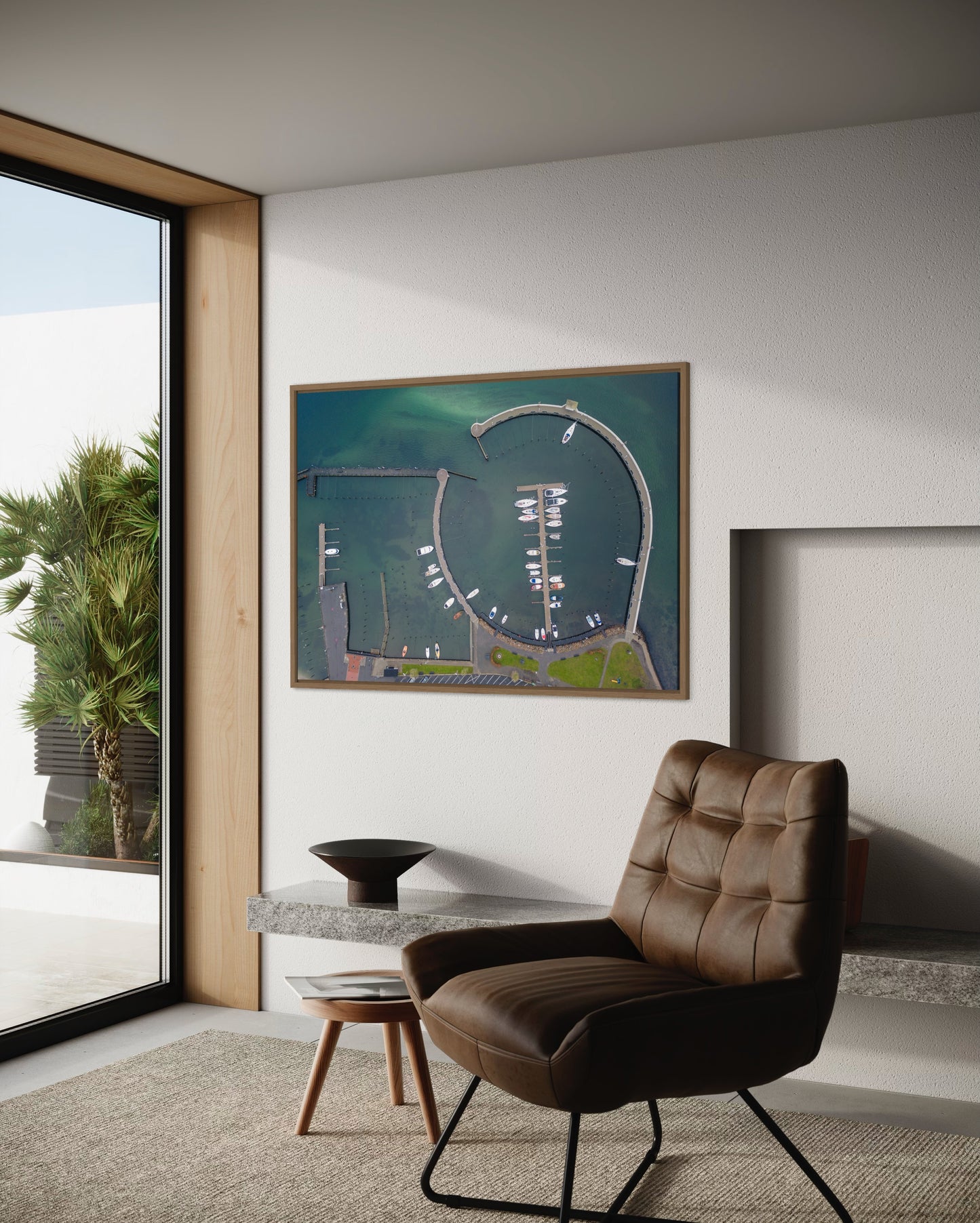 Landskabsbillede fra lystbådehavnen i Svendborg set fra oven. Dronebillede af landskab, natur og arkitektur trykt som plakat eller på lærred til hjemmet