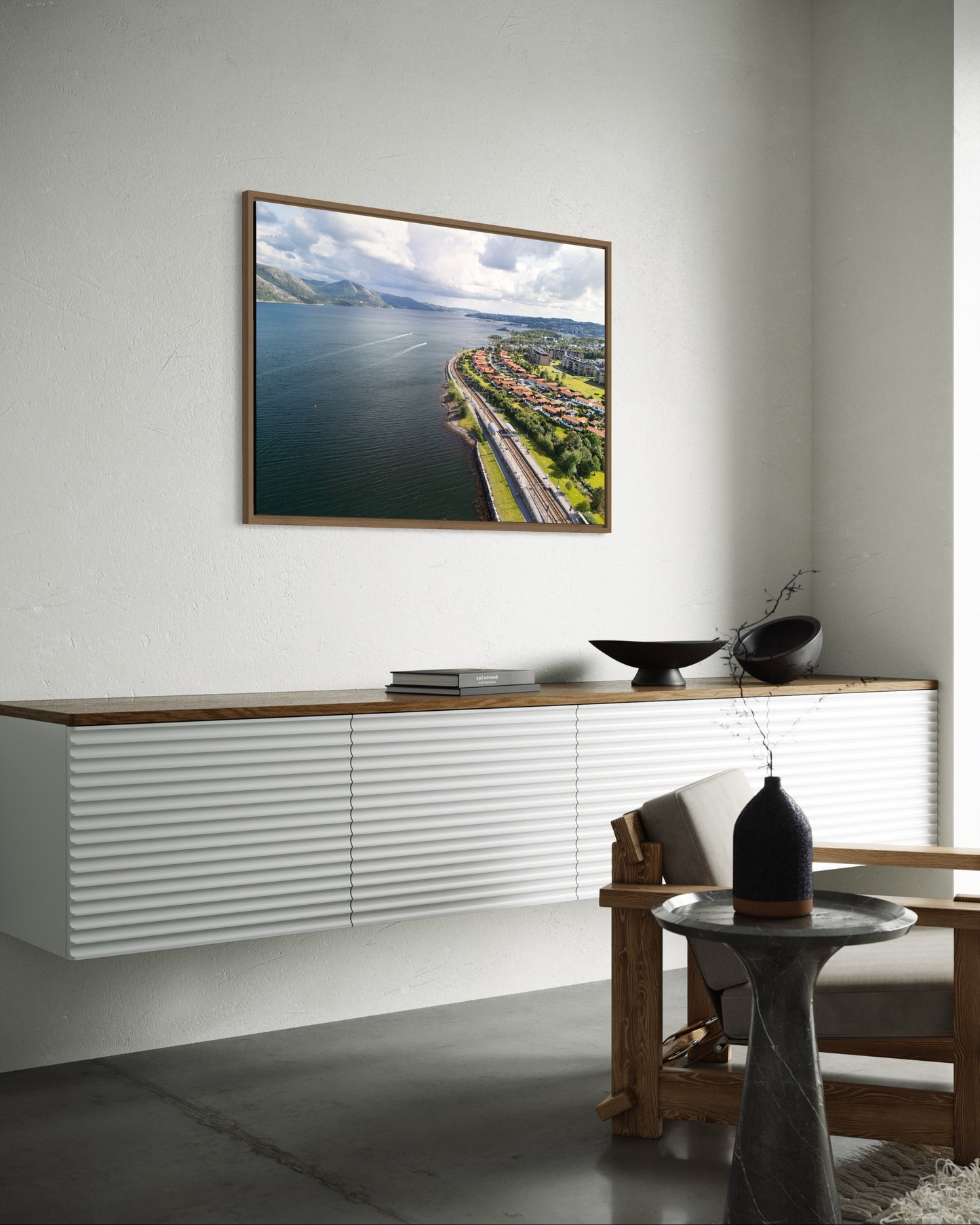 Landskabsbillede af kysten ved Stavanger. Dronebillede af landskab, natur og arkitektur trykt som plakat eller på lærred til hjemmet.