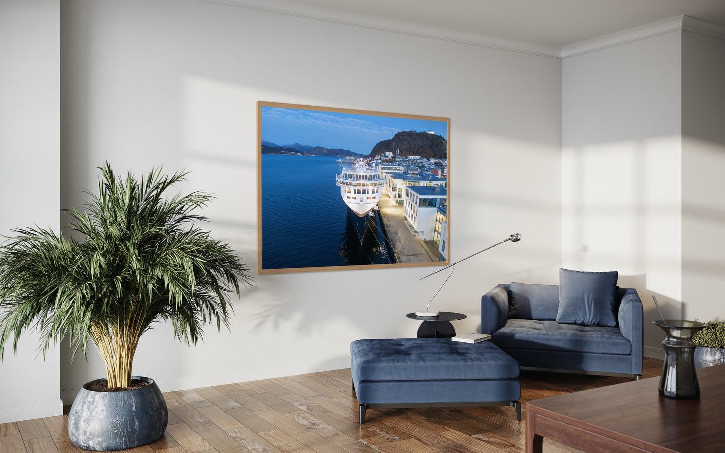 Landskabsbillede af Havila Pollux til kaj i Ålesund. Dronebillede af landskab, natur og arkitektur trykt som plakat eller på lærred til hjemmet.