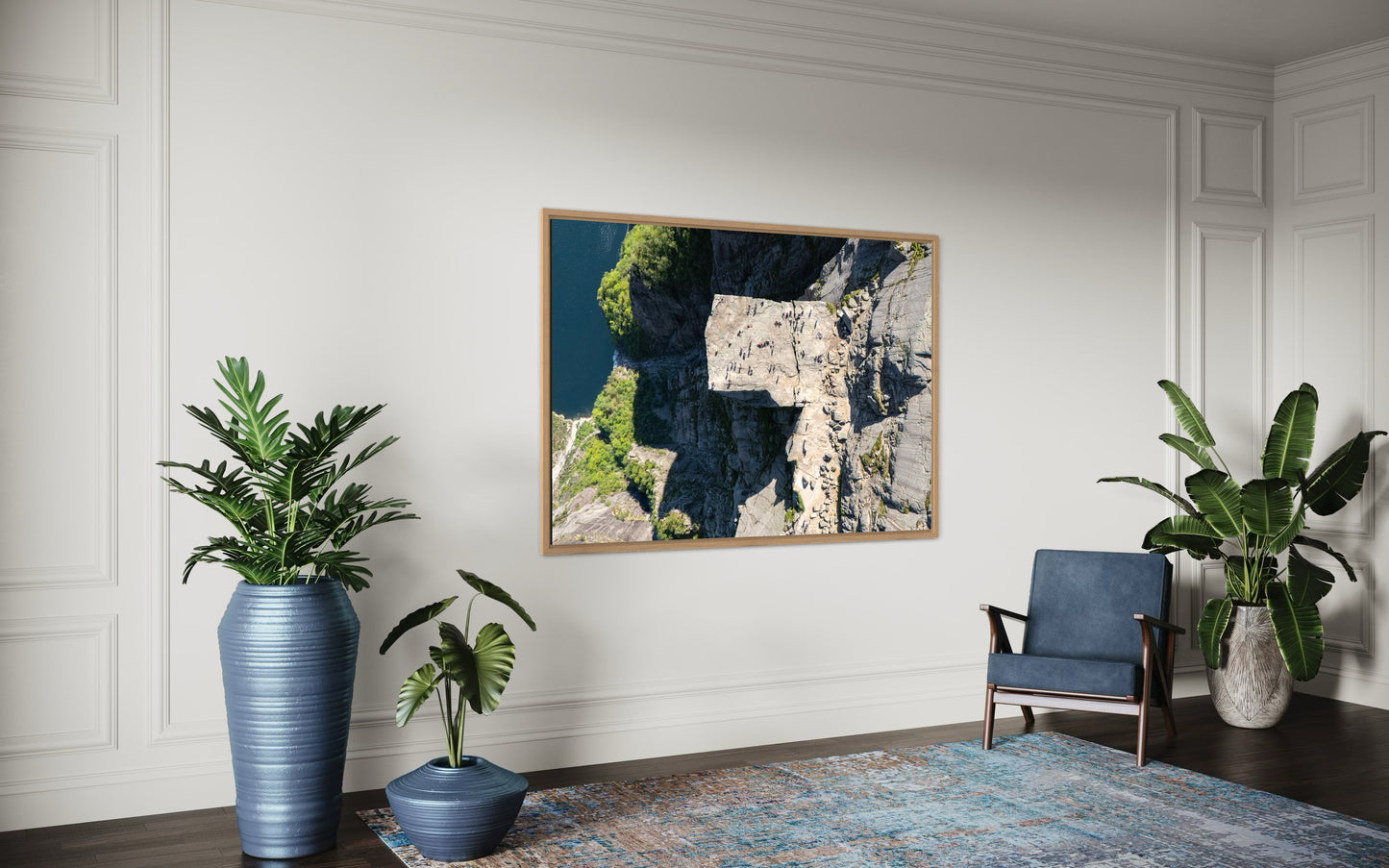 landskabsbillede taget over Preidkestolen plateau ved Lysefjorden i Norge. Dronebillede af landskab, natur og arkitektur trykt som plakat eller på fotolærred til hjemmet.