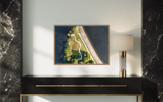 Landskabsbillede taget over Skyttehushaven i Vejle. Dronebillede af landskab, natur og arkitektur trykt som plakat eller på fotolærred til hjemmet